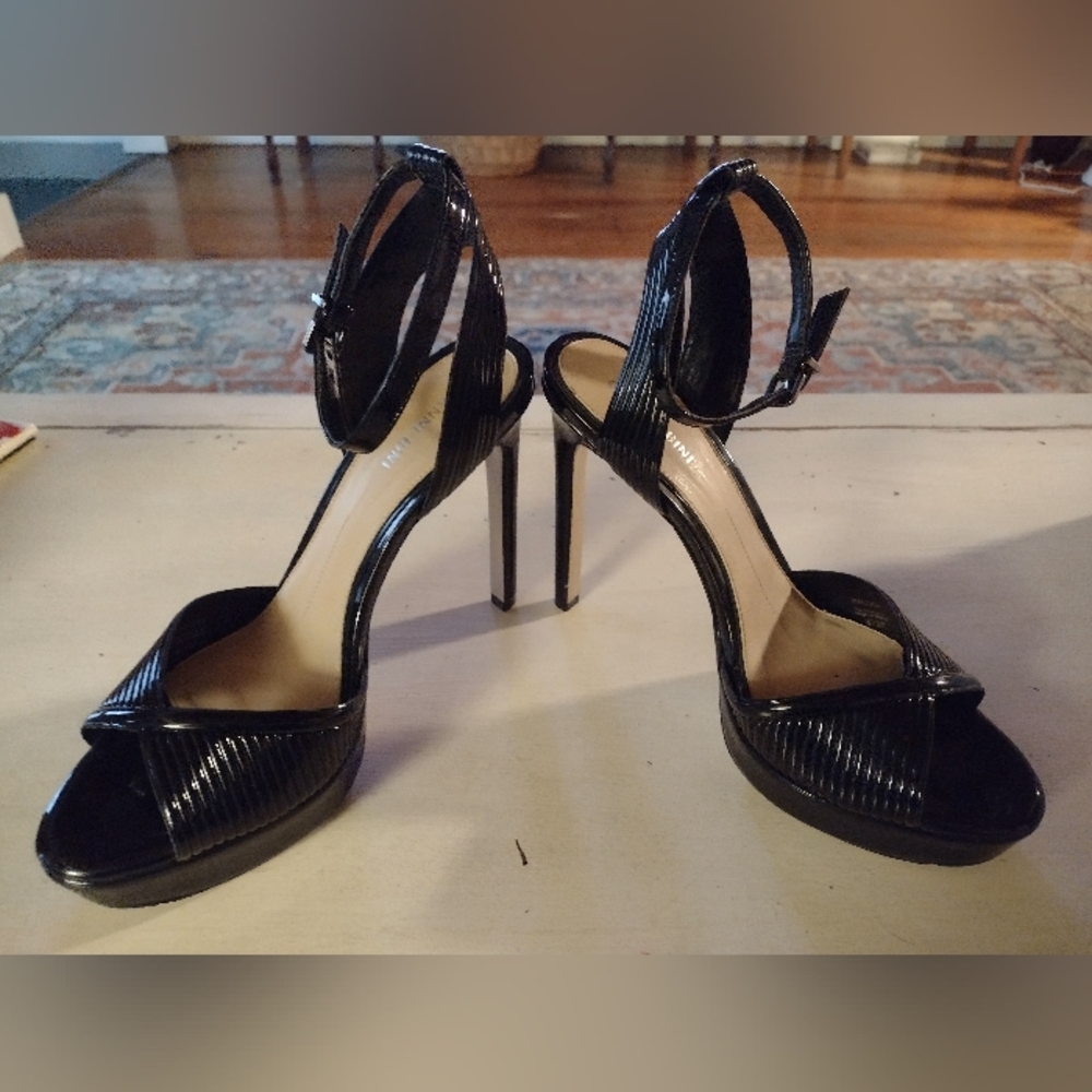 Giani Bini Shoes